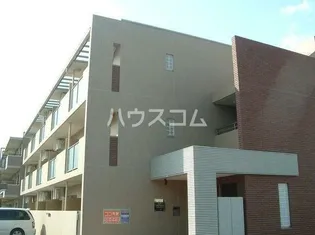 NO SIDE TSUNASHIMA ノーサイド綱島【1階】の外観