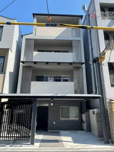 カローレ御所南【4階】の外観