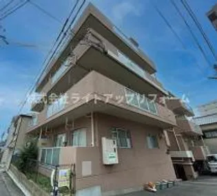 ロイヤル石井【5階】の外観