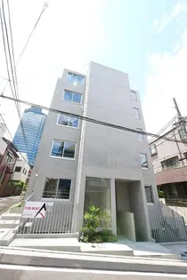東京都新宿区四谷本塩町【マンション】の外観
