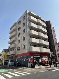 日の出ビルの画像