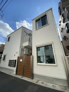 新宿VILLA【1階】の外観