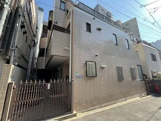 バンブーハウス【1階】の外観