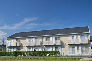 フローラ伊東【2階】の外観