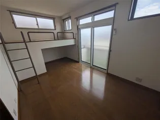 パークハイツ泉【2階】の居間