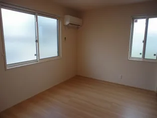 ネオシャトー A棟【1階】の内装