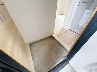 ストロベリーIIB【1階】の玄関