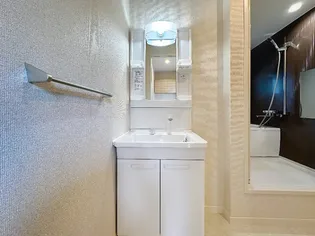 ストロベリーIIB【1階】の内装