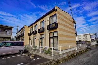 レオパレスアイーダ【2階】の外観