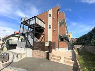 リブリ・石川町【1階】の外観