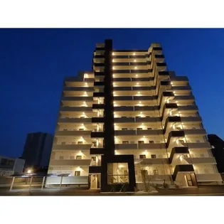 アルティメット国府【3階】の外観