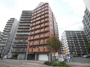 レクシア新大阪【7階】の外観