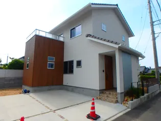 愛媛県新居浜市上泉町【一戸建】の外観