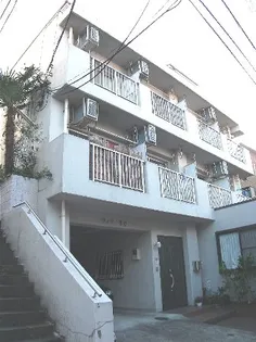 ヴィラ伸栄【3階】の外観