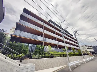 クレヴィア横浜沢渡【5階】の外観