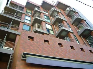 ソフトタウン青山【2階】の外観