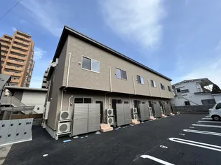 ハウスinモデラート【1階】の外観