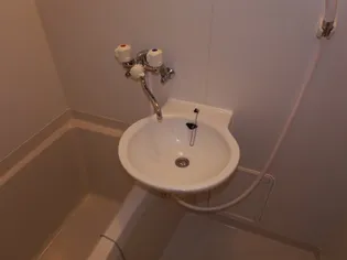 ティアラ松山【2階】の内装