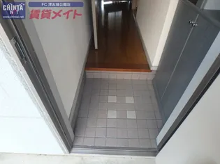 SummerWind【1階】の玄関