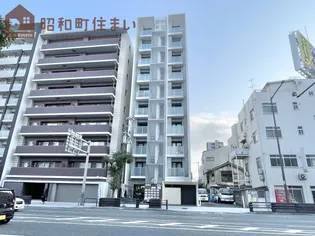 ブリリアントコートクラージュ【4階】の外観