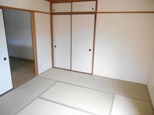 サンライズ豊中【1階】の内装