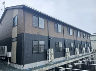 胆沢郡金ケ崎町西根杉土手【ワンリッチ金ヶ崎B】新築【1階】の外観