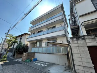 クリスタル綾瀬の画像