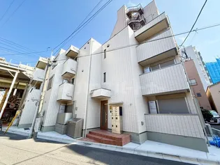 ルミナス コメ コート【2階】の外観