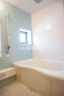 ピアタウンB【2階】の風呂