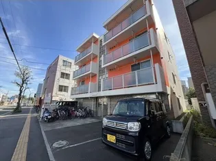 Granovas【4階】の外観