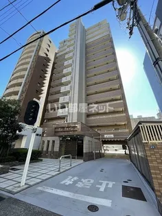 愛知県名古屋市東区泉1【マンション】の外観