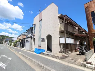 メゾン・ド・ロ-リエ【1階】の外観