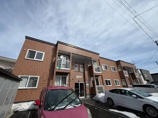 ファミーユ レイの画像