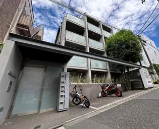 東京都新宿区西新宿4【マンション】の外観