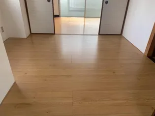 サンライズビル【2階】の内装