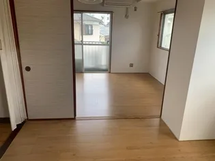 サンライズビル【2階】の内装