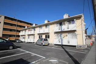 メゾン光岡【1階】の外観