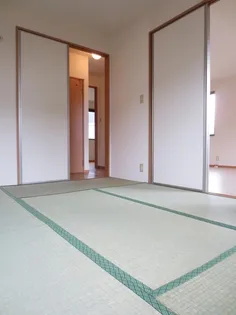 フモト・ブラッサム II棟【1階】の内装