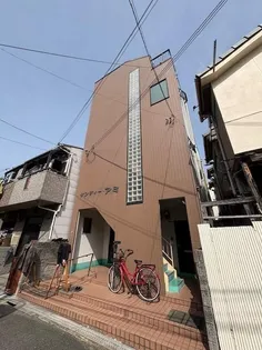 ダンディーアミ【1階】の外観