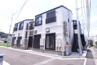 アザーレ・キュリオス久地B【1階】の外観