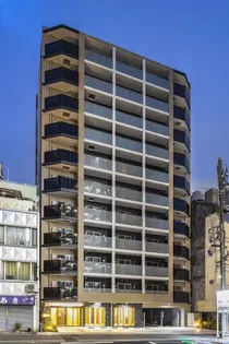 神奈川県横浜市鶴見区鶴見中央4【マンション】の外観