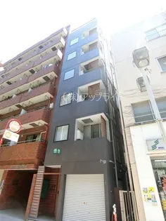 リンバ新宿御苑【5階】の外観