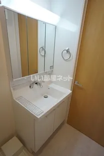 インペリアル【1階】の内装