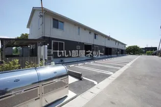 インペリアル【1階】の外観