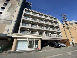 パラシオン高岡町【6階】の外観