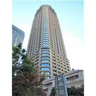 大阪府大阪市北区大深町【マンション】の外観