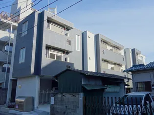 MAJESTY【2階】の外観