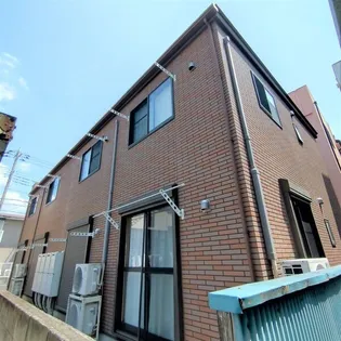 フォレスト根岸【1階】の外観