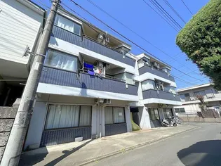 ミストラル【2階】の外観