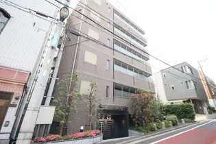 ブルーガーデン小石川【6階】の外観